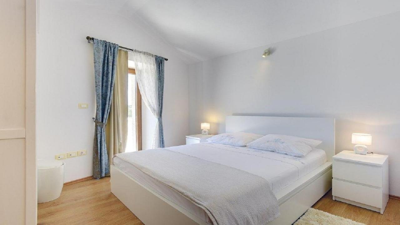 Villa Beram Экстерьер фото