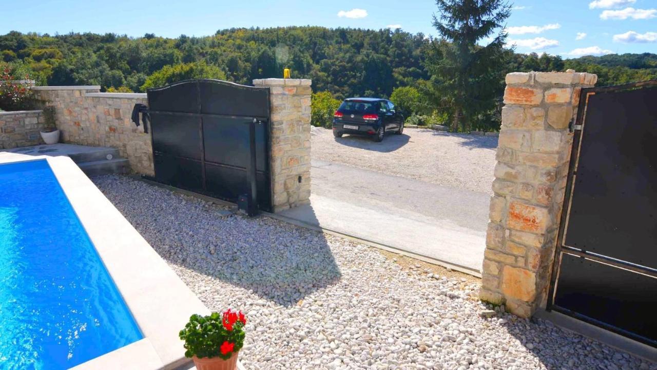 Villa Beram Экстерьер фото